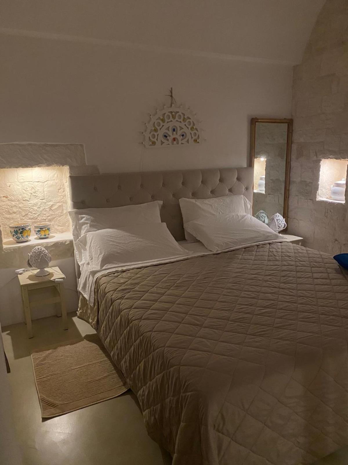 Trullo Masso Antico Villa Alberobello Luaran gambar
